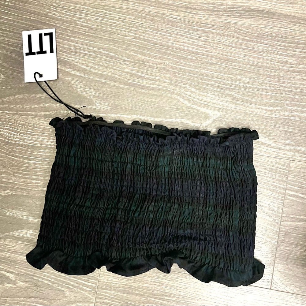 Plaid tube top, Love Too True